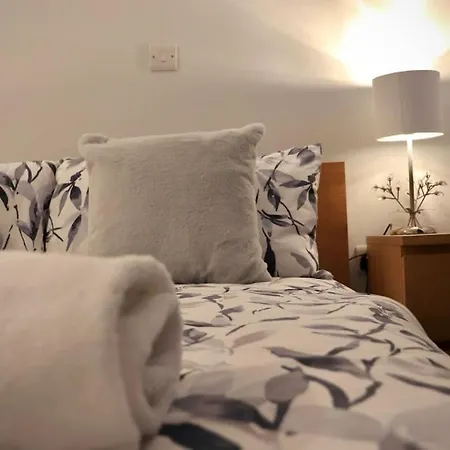 Trinity - Ideally Located For Centre * York