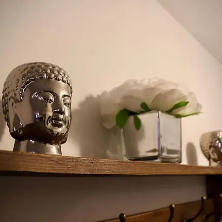 Trinity - Ideally Located For Centre