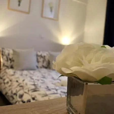 アパート Trinity - Ideally Located For Centre ヨーク